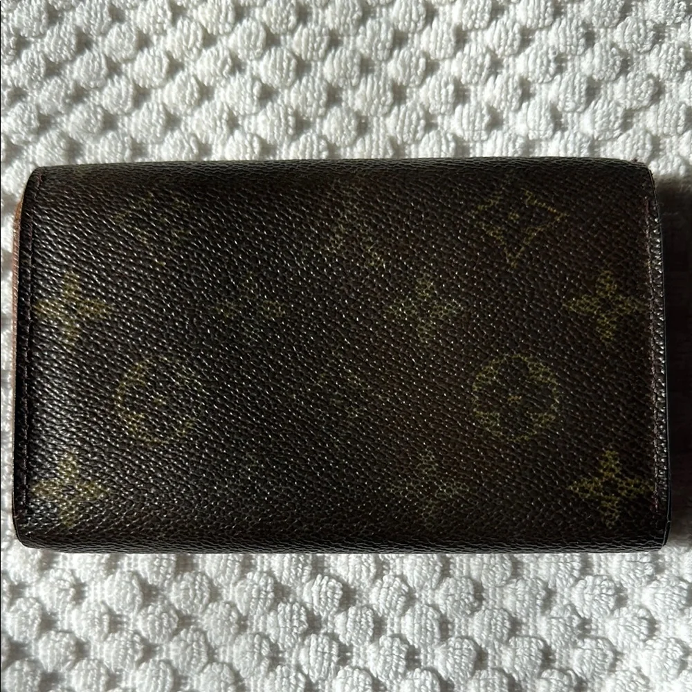 Louis Vuitton Brown and Gold Wallet - Picture 3 of 15